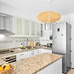 Ocean Garden Apartment